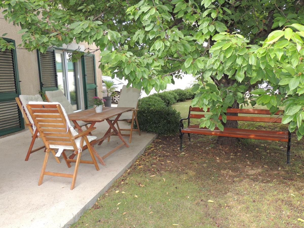 Apartment Ferara Betina  Dış mekan fotoğraf