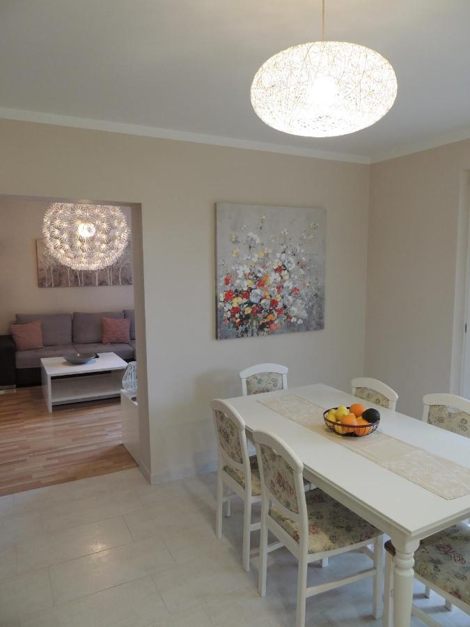 Apartment Ferara Betina  Dış mekan fotoğraf