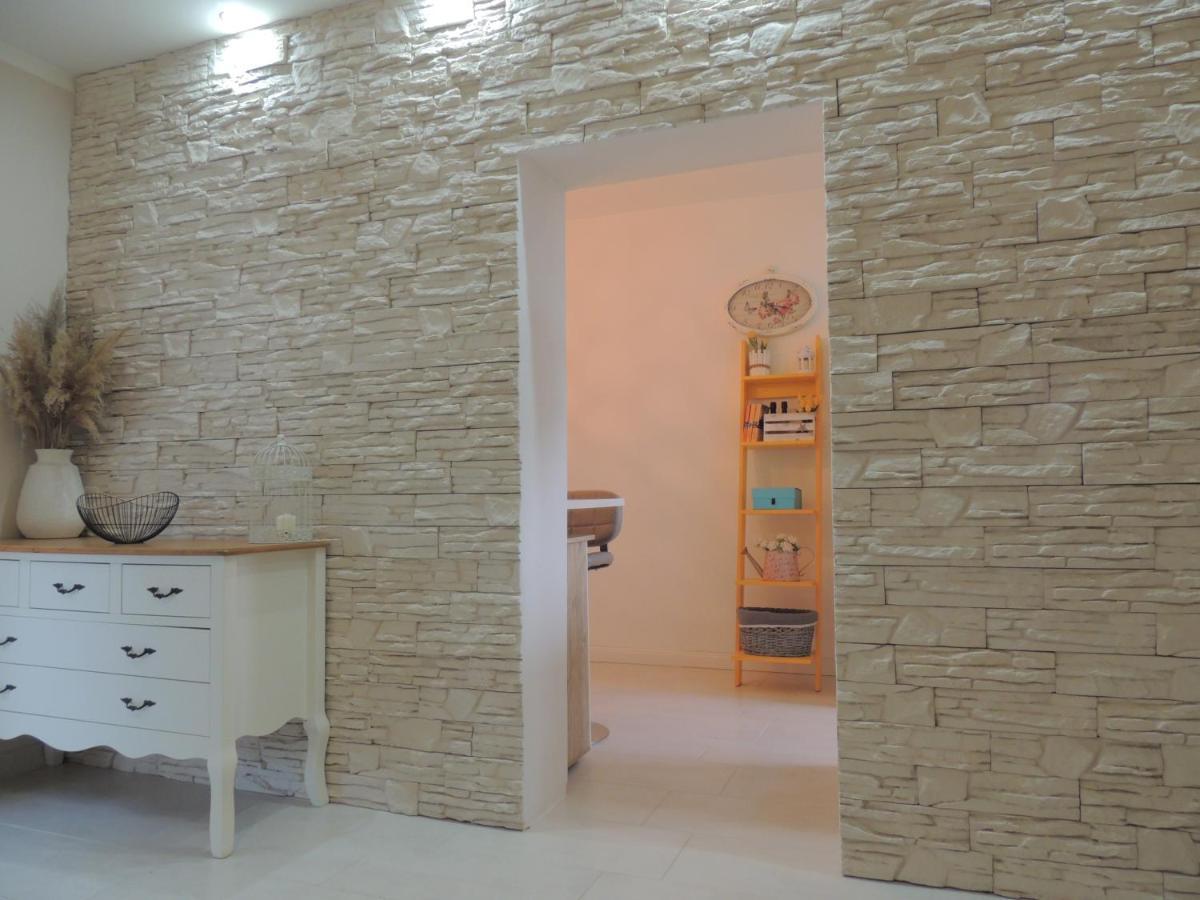Apartment Ferara Betina  Dış mekan fotoğraf